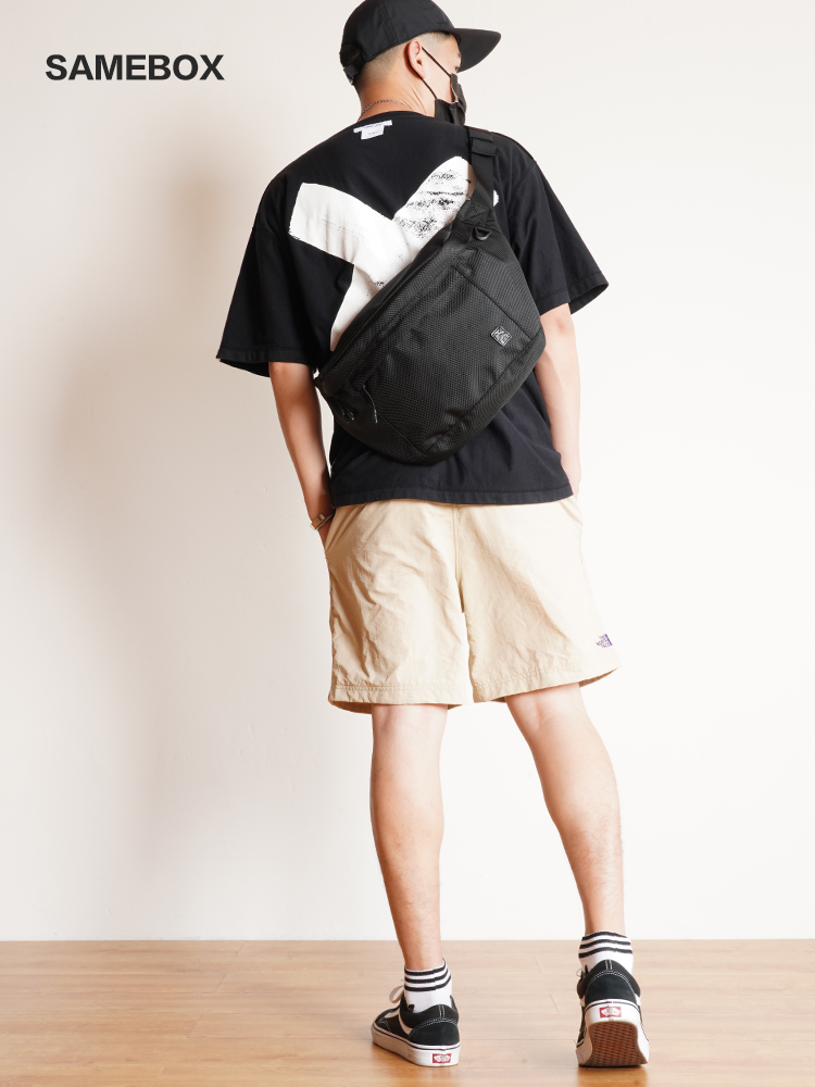 ナイロンバッグ ボディフィット多機能ショルダー