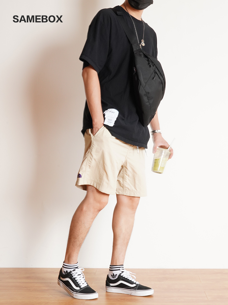 ナイロンバッグ ボディフィット多機能ショルダー