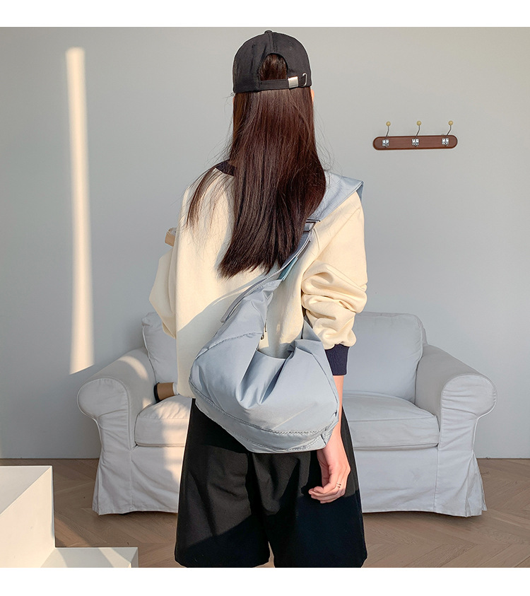 https://fulmo-img-server.com/baggly/a5256388-6f37-4119-8f64-22f5d822acfb.jpg