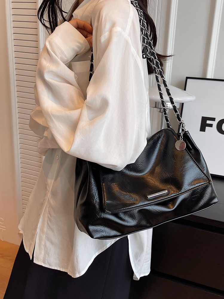 ショルダーバッグレディース 上品チェーンショルダーバッグ