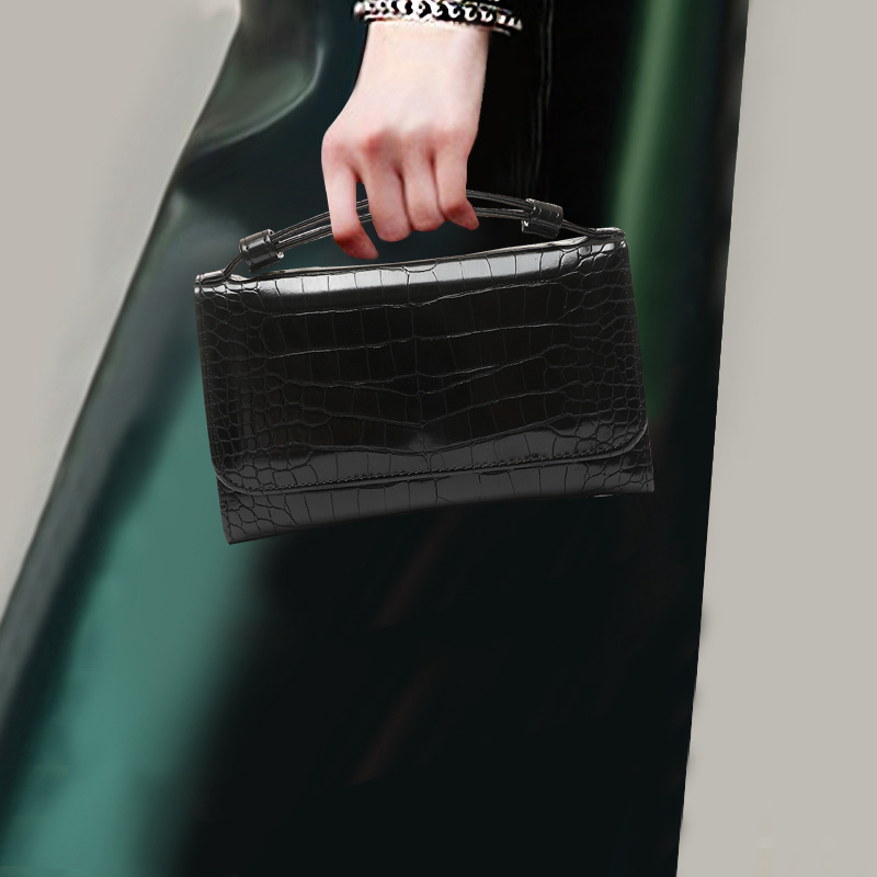 https://fulmo-img-server.com/baglia/ed7061d3-05fd-481f-b24e-3361961ca5f8.jpg