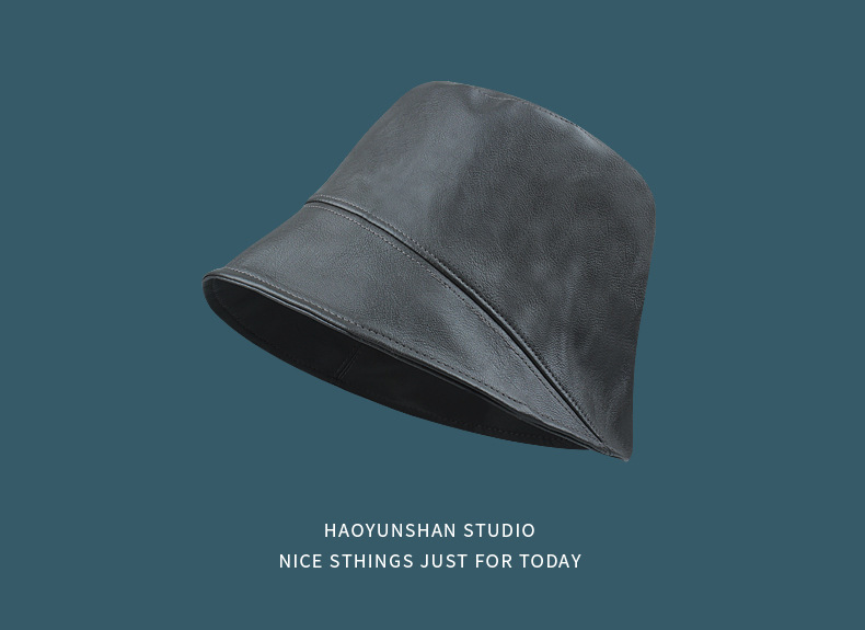バケットハット 上質な本革風仕立て シンプルバケットハット