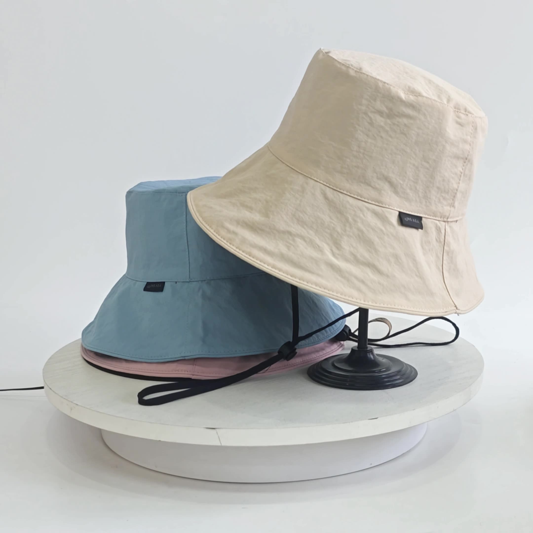バケットハット シンプル紐付きバケットハット