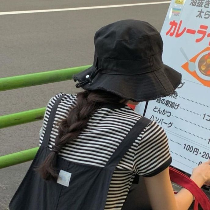 バケットハット 風を感じる旅人の帽子