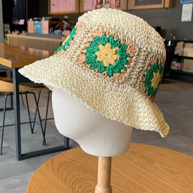 バケットハット 花モチーフ手編みバケットハット