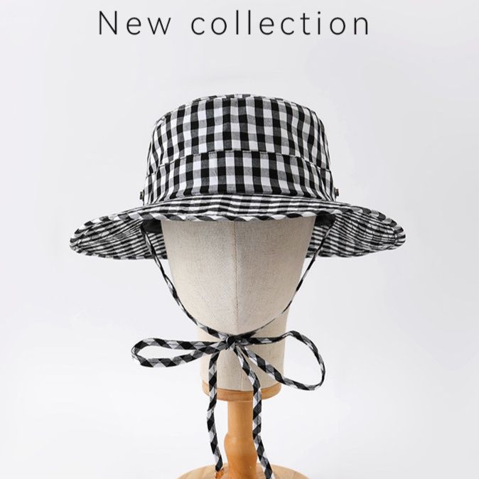 バケットハット 水玉模様の可愛らしいつば広帽子