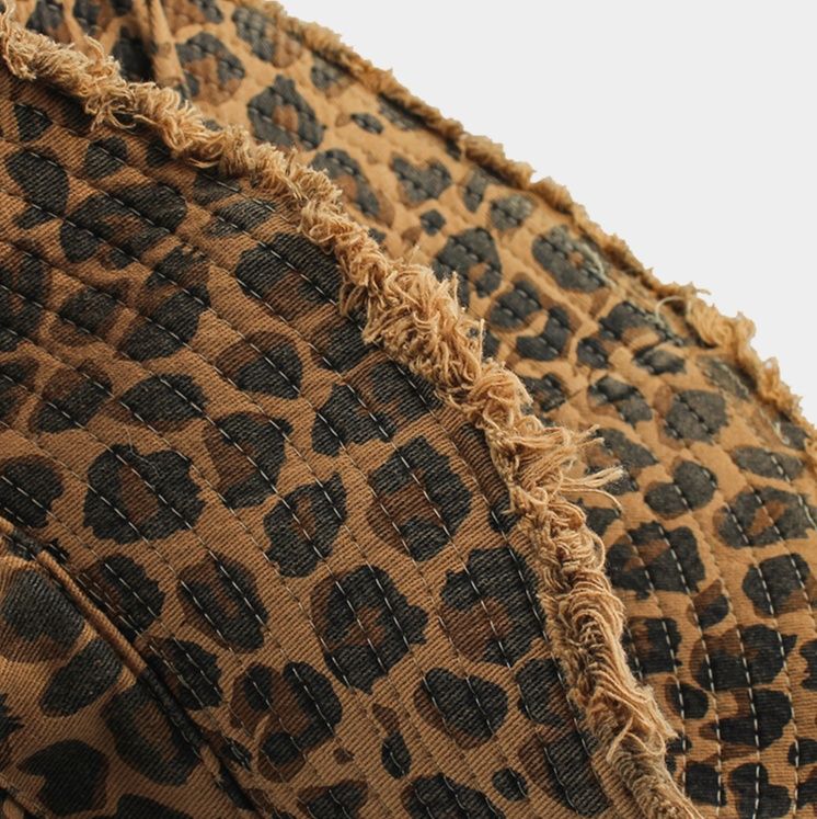 バケットハット 日焼け防止 フリンジ縁 ロゴ入り 紐付きバケットハット