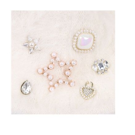 バケットハット 星座モチーフ装飾付きふわふわファーバケットハット