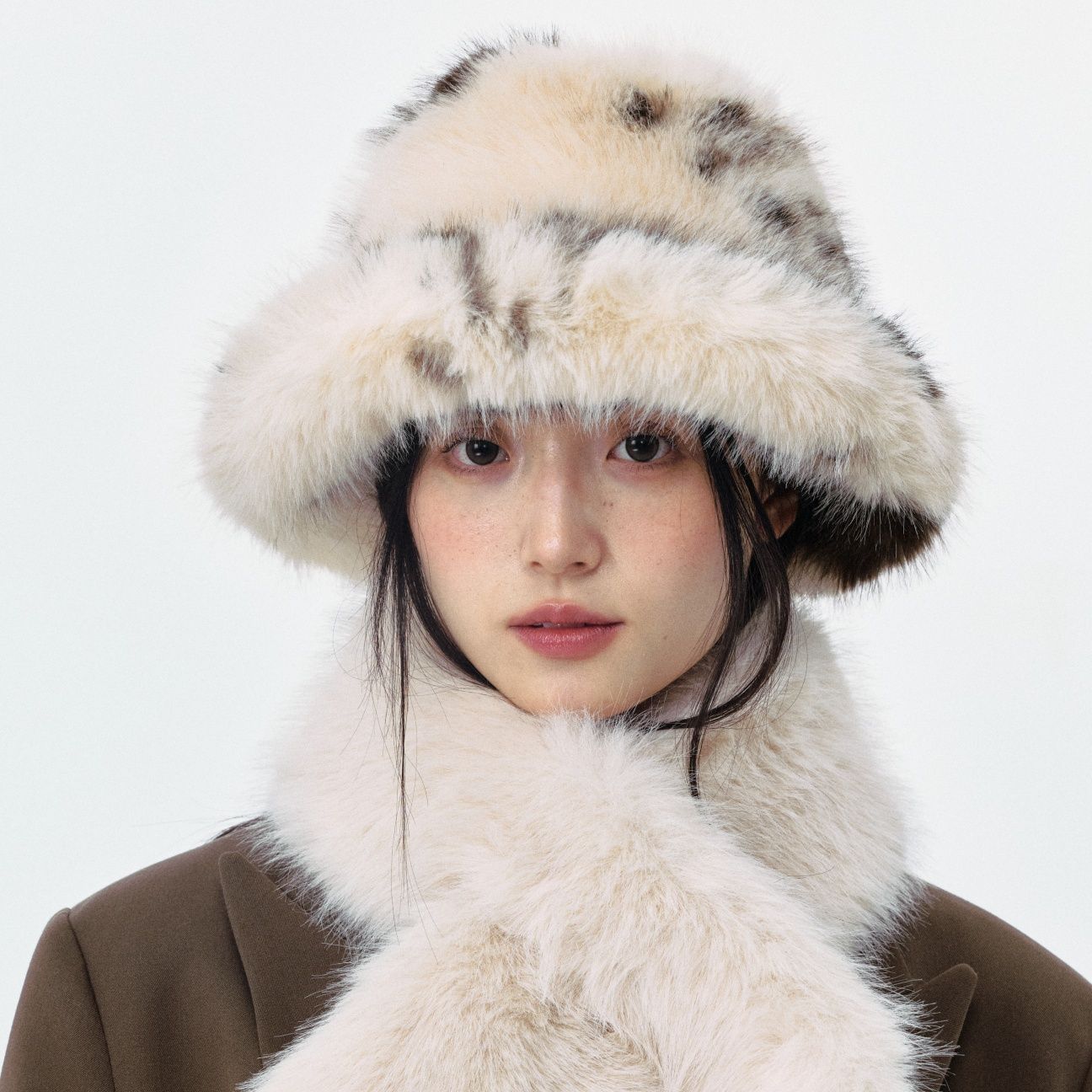 バケットハット ふわふわ贅沢毛皮のバケットハット