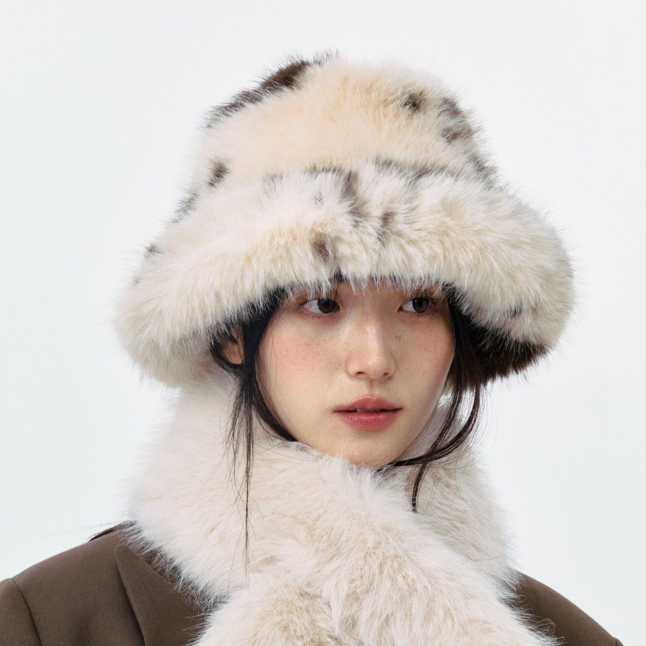 バケットハット ふわふわ贅沢毛皮のバケットハット