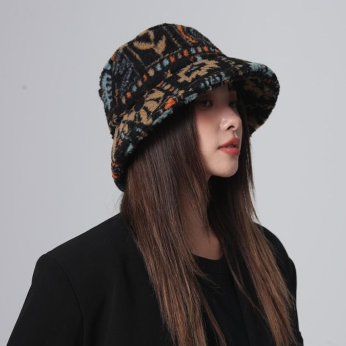 バケットハット 民族風刺繍柄ふわふわファーバケットハット