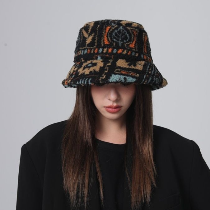 バケットハット 民族風刺繍柄ふわふわファーバケットハット