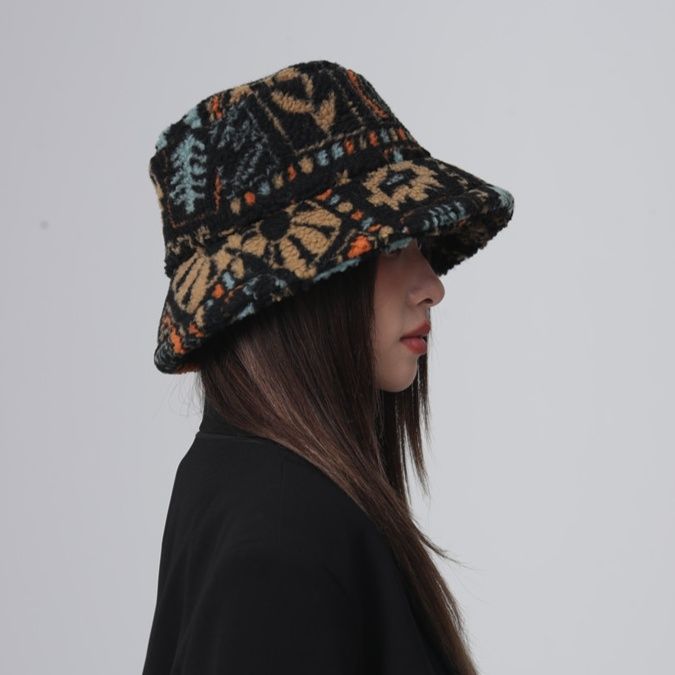 バケットハット 民族風刺繍柄ふわふわファーバケットハット