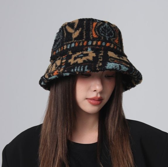 バケットハット 民族風刺繍柄ふわふわファーバケットハット