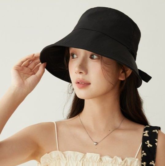 やわらか素材 あご紐付きバケットハット