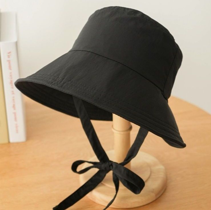 やわらか素材 あご紐付きバケットハット
