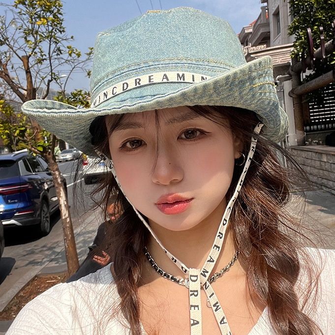 バケットハット 英字ロゴテープ付き紐付きデニム風バケットハット