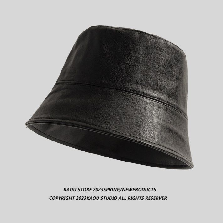 バケットハット 上質な本革仕立て　シンプル　バケットレザー調バケットハット