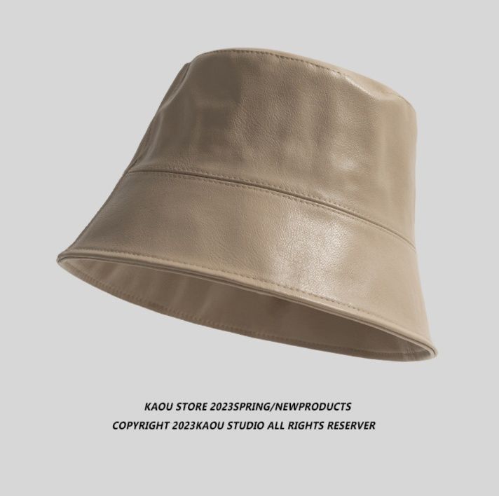 バケットハット 上質な本革仕立て　シンプル　バケットレザー調バケットハット