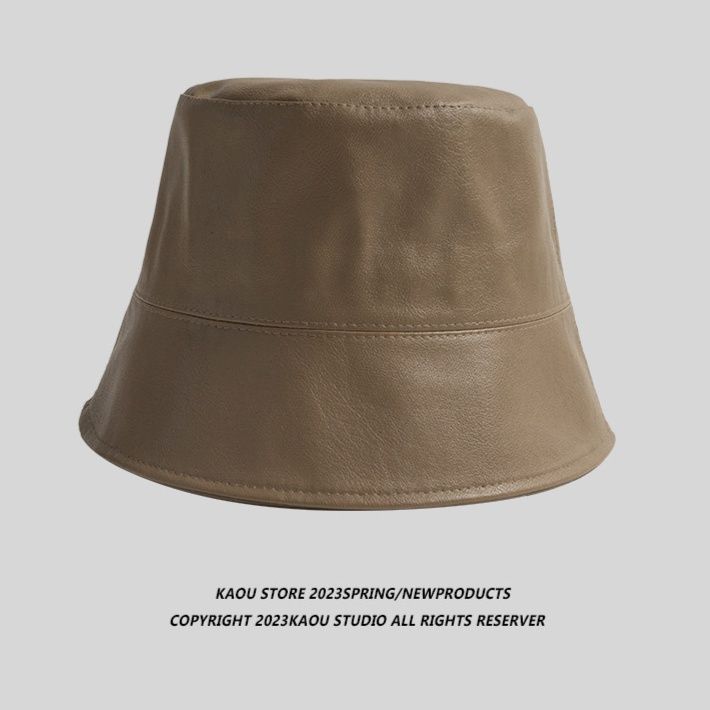 バケットハット 上質な本革仕立て　シンプル　バケットレザー調バケットハット