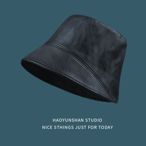 バケットハット 上質な本革風仕立て シンプルバケットハット