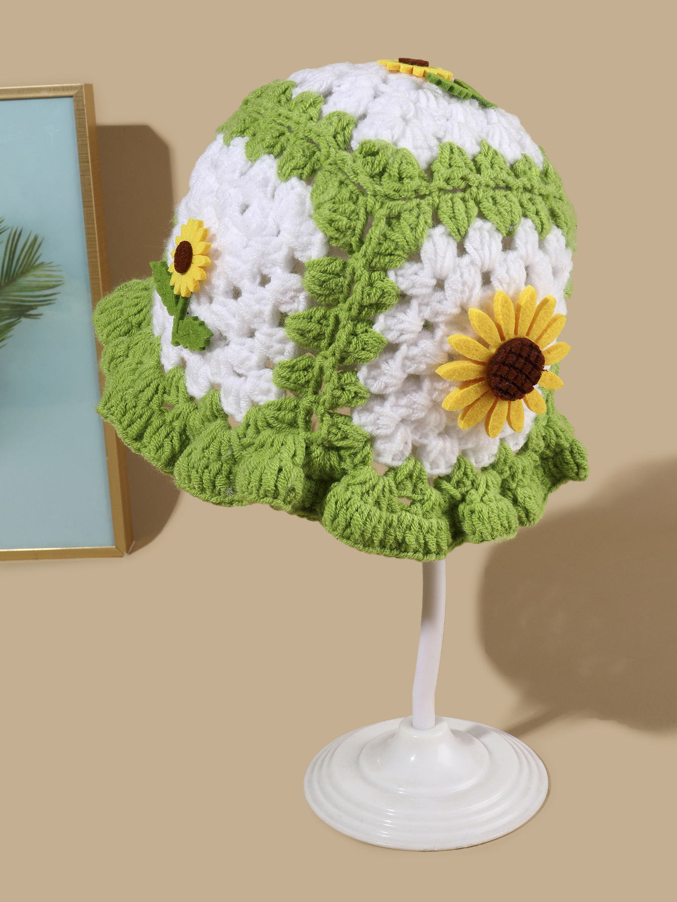 バケットハット 手編みひまわり模様のかぎ針バケットハット