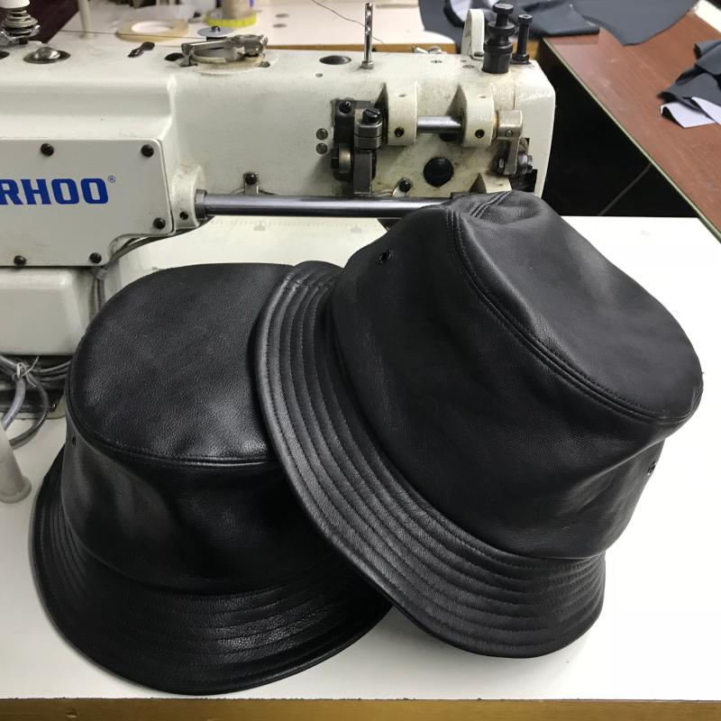 本革仕立て 上質バケットハット