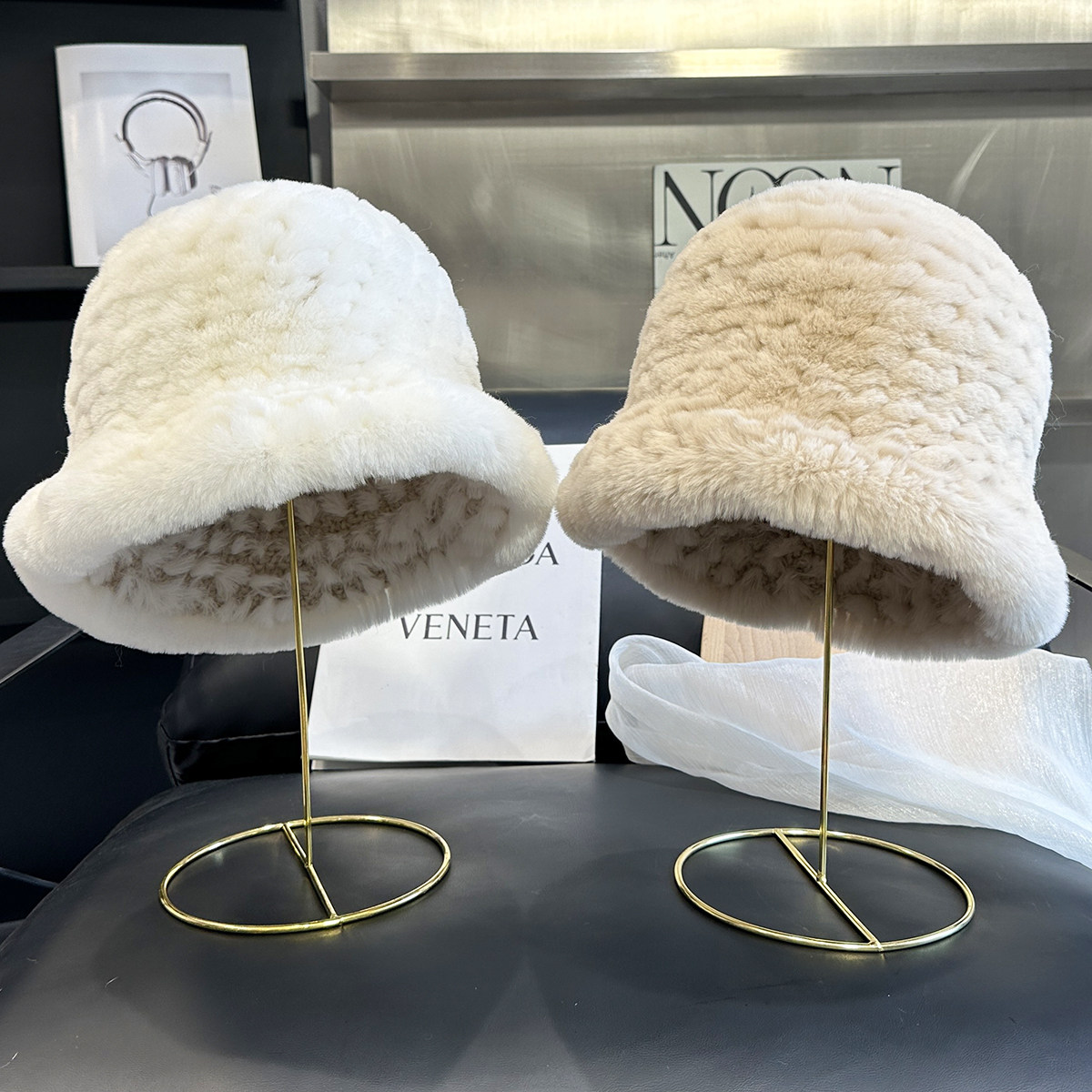 バケットハット ボリューム ラビットファー　贅沢バケットハット