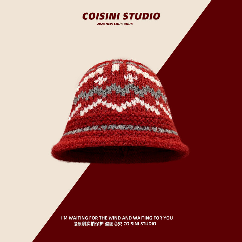 バケットハット 北欧風幾何学模様の手編みバケットハット