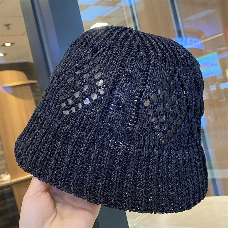 バケットハット 透かし編みケーブル模様バケットハット