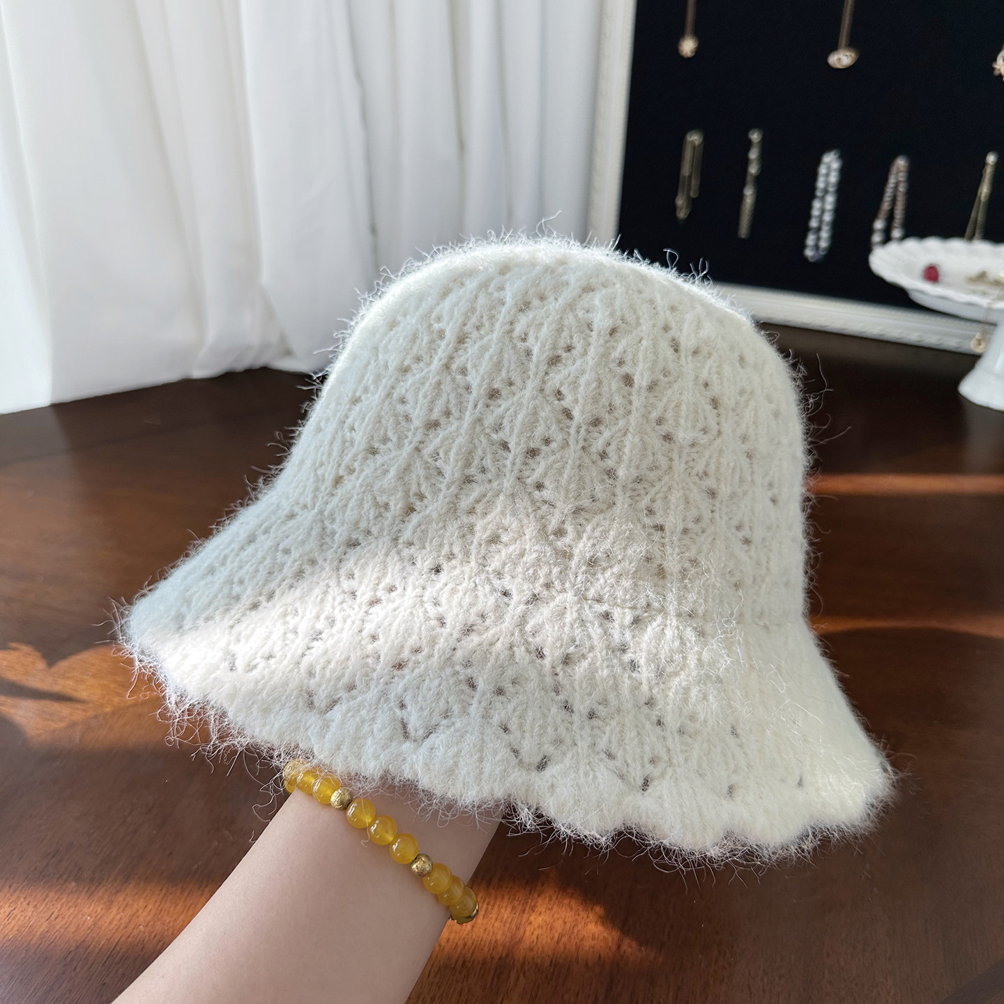 バケットハット ふんわりモヘア風手編みバケットハット