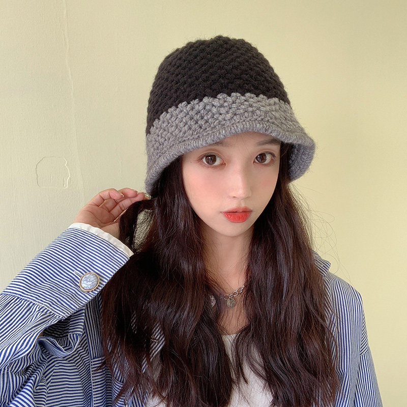 バケットハット 配色切替デザインの手編みバケットハット