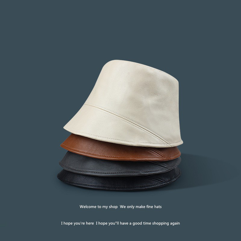 バケットハット 上質な本革風仕立て シンプルバケットハット