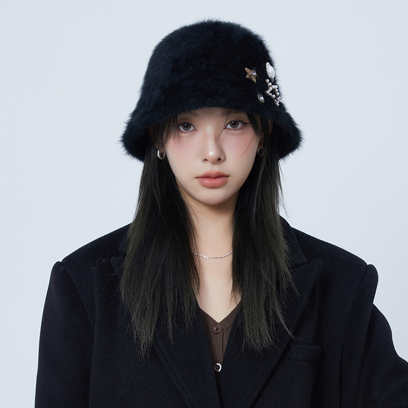 バケットハット 星座モチーフ装飾付きふわふわファーバケットハット