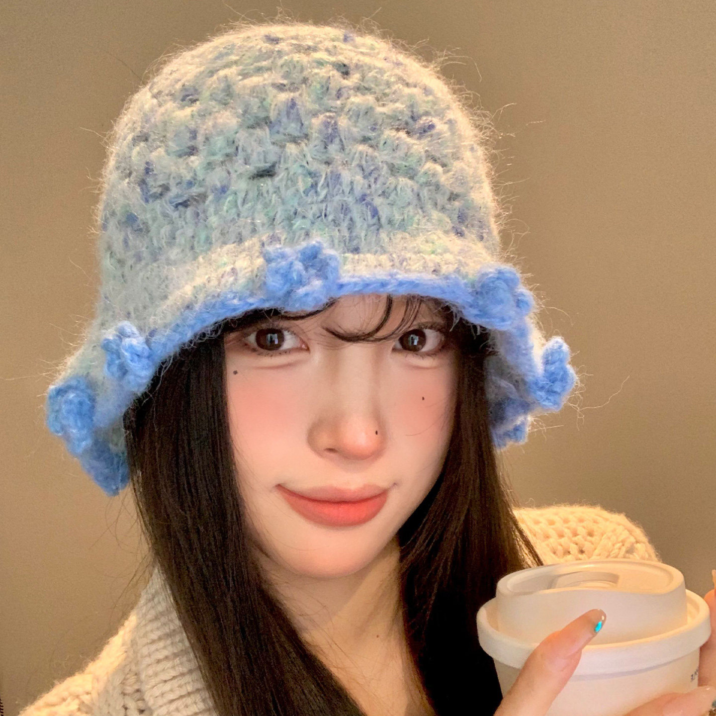 バケットハット ふわふわ波 ウェーブ 縁取り 手編みバケットハット