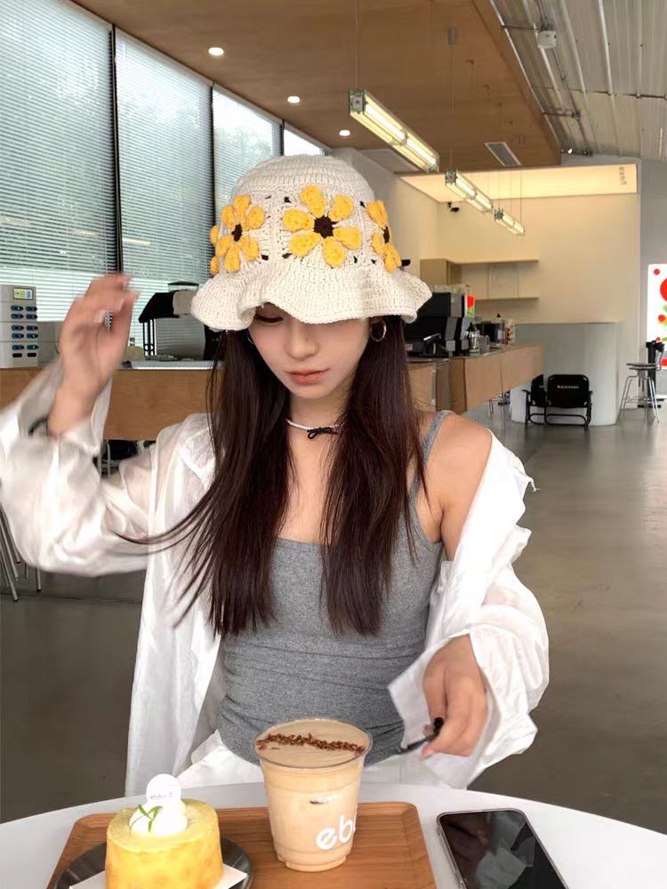 バケットハット 花咲く優しさ 手編みバケットハット