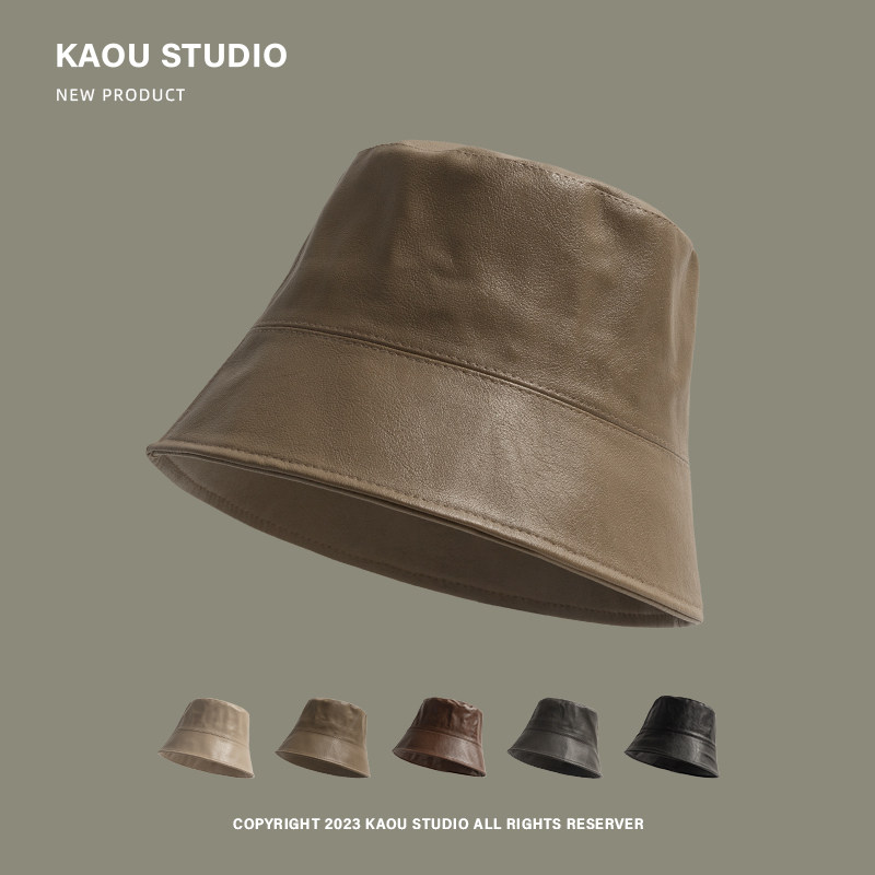 バケットハット 上質な本革仕立て　シンプル　バケットレザー調バケットハット