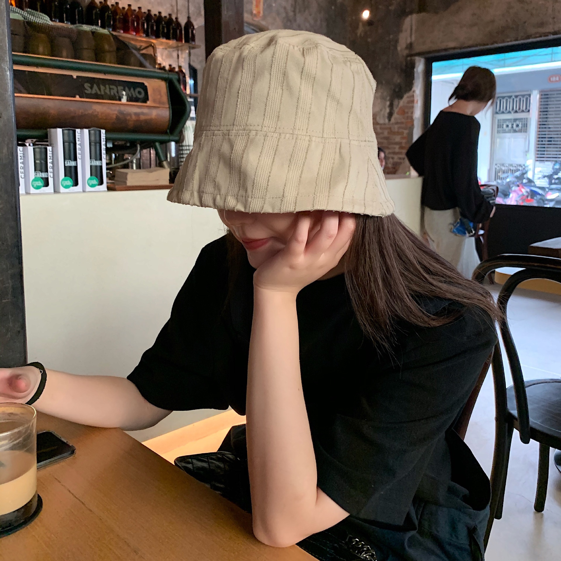 https://fulmo-img-server.com/bakehanuma/e1c9b44c-79e4-4319-a21f-a51e5f9a70d8.jpg