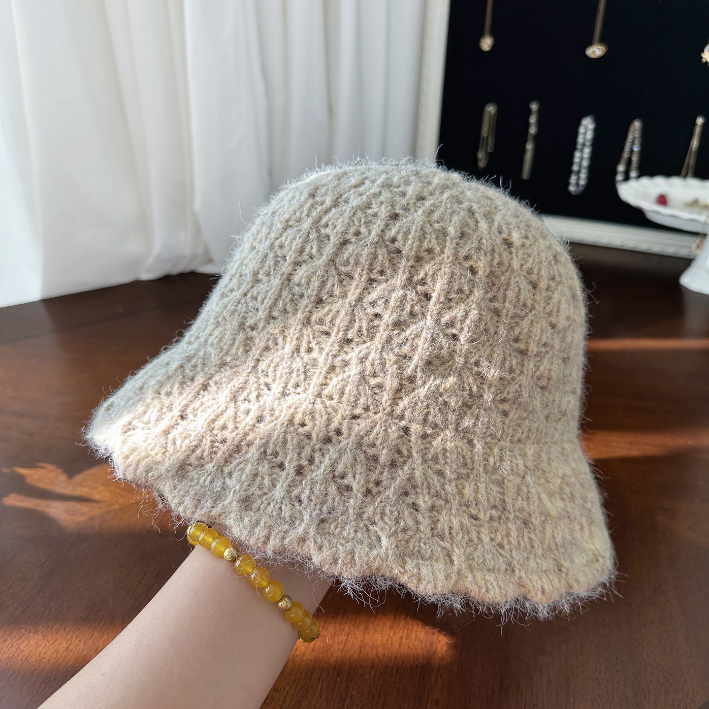 バケットハット ふんわりモヘア風手編みバケットハット