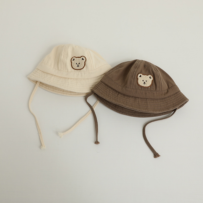 バケットハット くまさん刺繍あごひも付きバケットハット