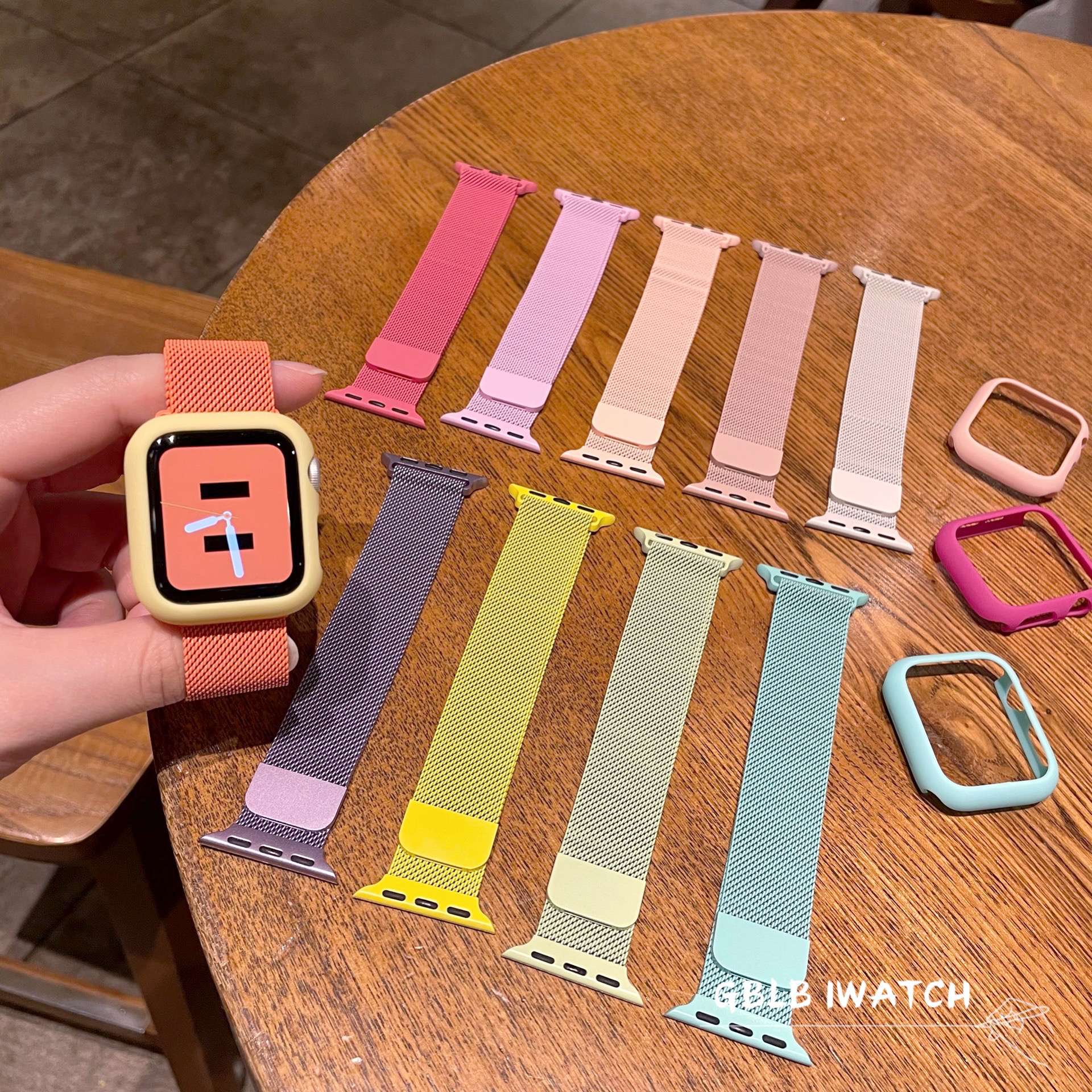 アップルウォッチバンド メッシュ素材のスマートウォッチ交換バンド