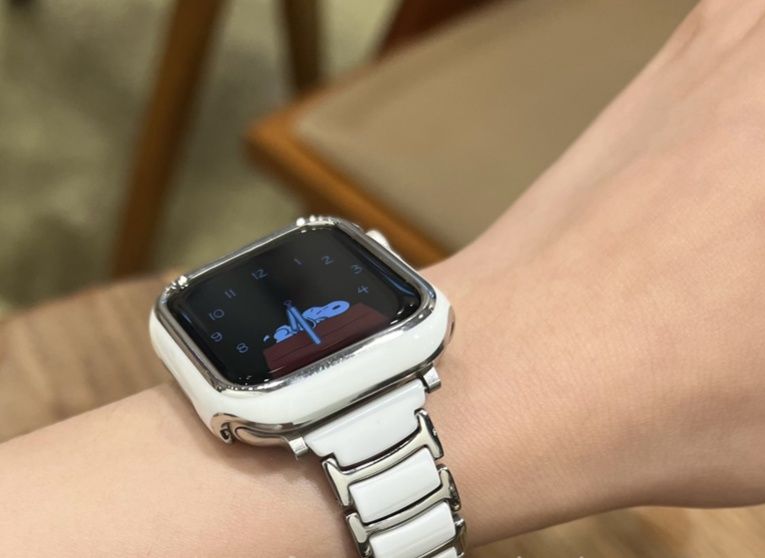 アップルウォッチバンド 高級セラミック 二色装飾ベルト
