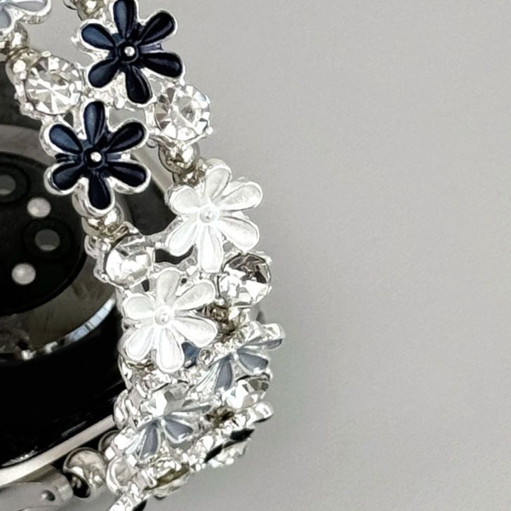 アップルウォッチバンド 花舞チタンバンド