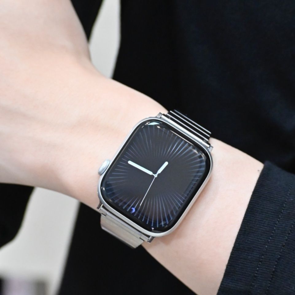アップルウォッチバンド 高級感溢れる職人技ステンレスバンド