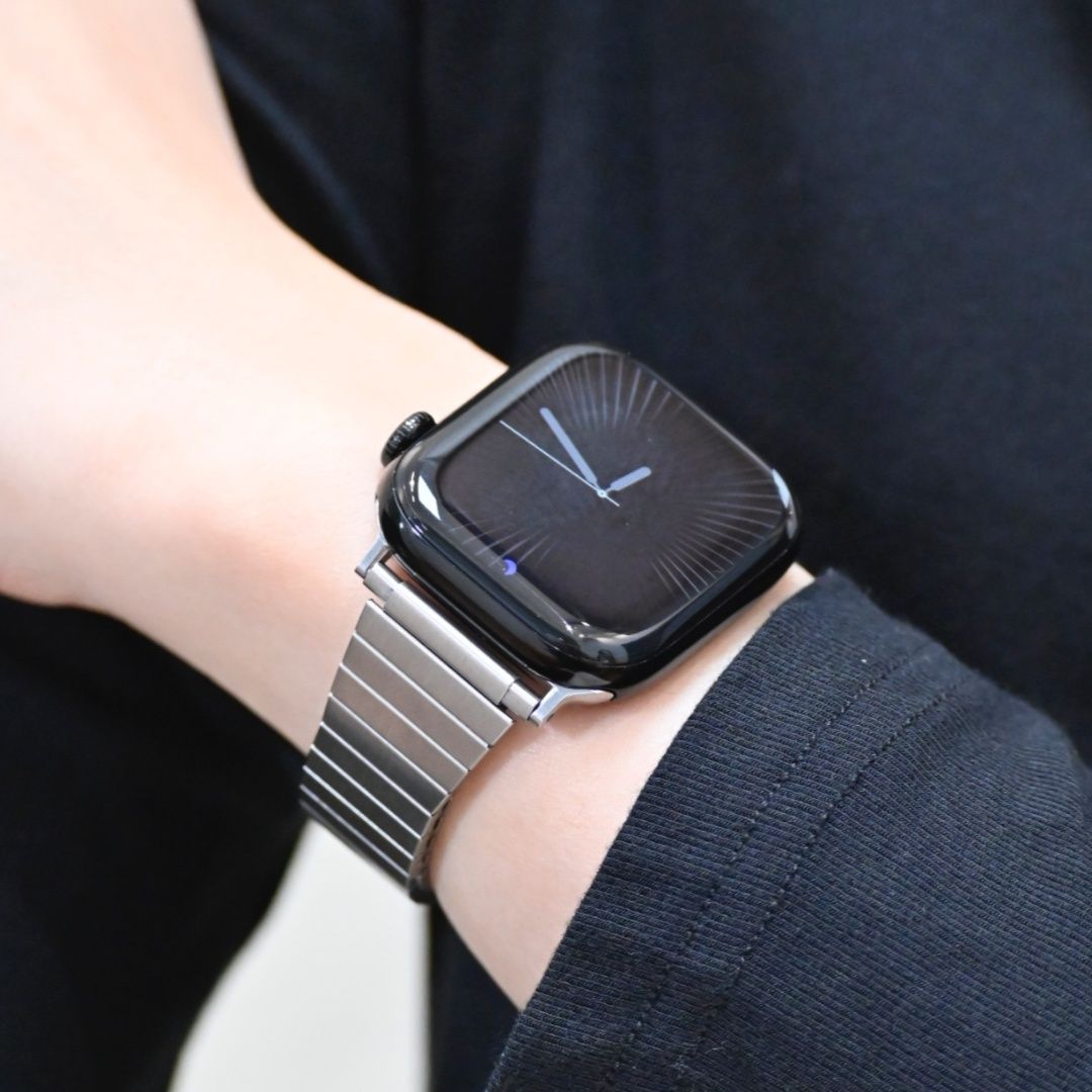 アップルウォッチバンド 高級感溢れる職人技ステンレスバンド
