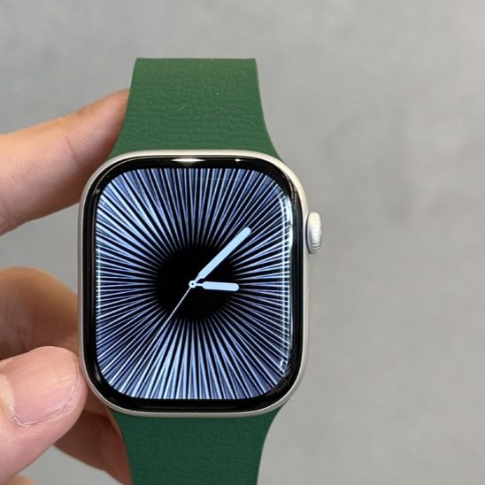 アップルウォッチバンド しなやかフィットスポーツバンド