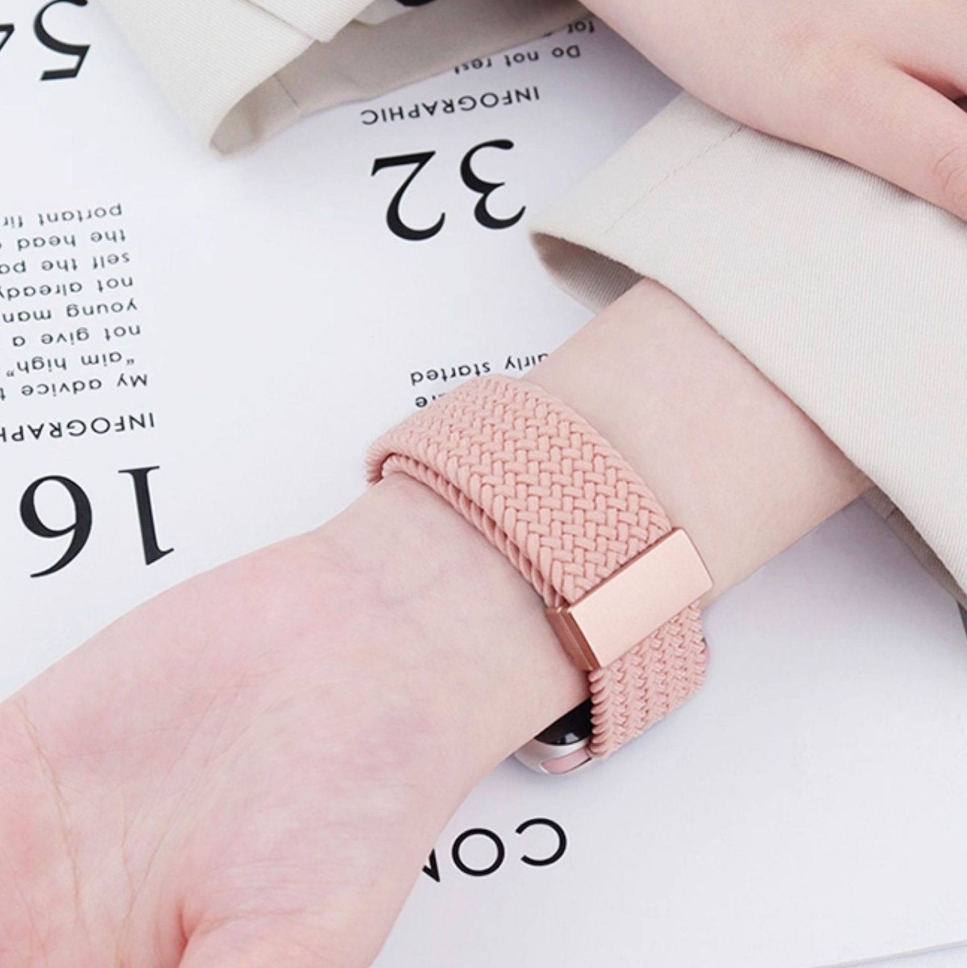 アップルウォッチバンド ナイロン編み 弾力タイプ 回環デザイン 磁気吸着