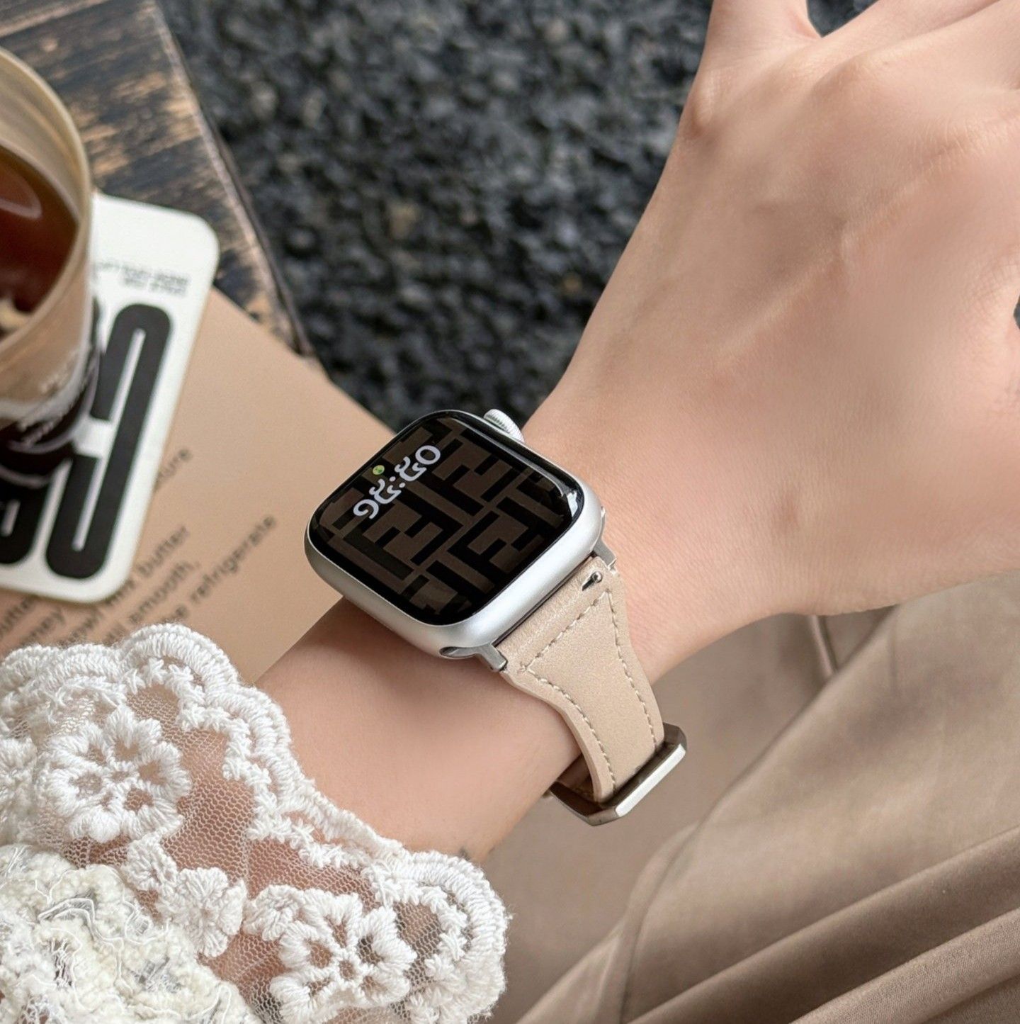 アップルウォッチバンド 本革 小蛮腰デザイン レザー