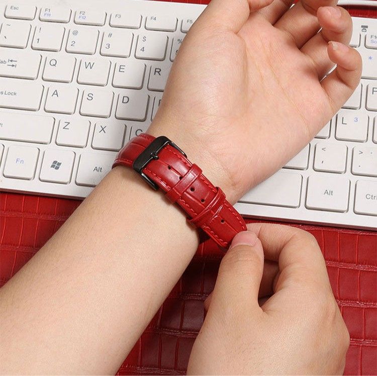 アップルウォッチバンド 高級クロコダイル型押しレザーバンド