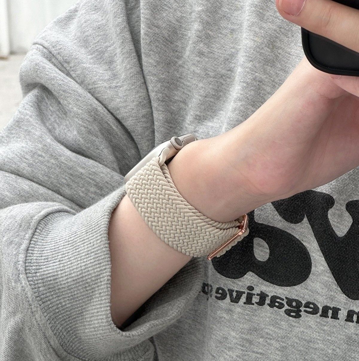 アップルウォッチバンド 編み込み一体型ソロループ